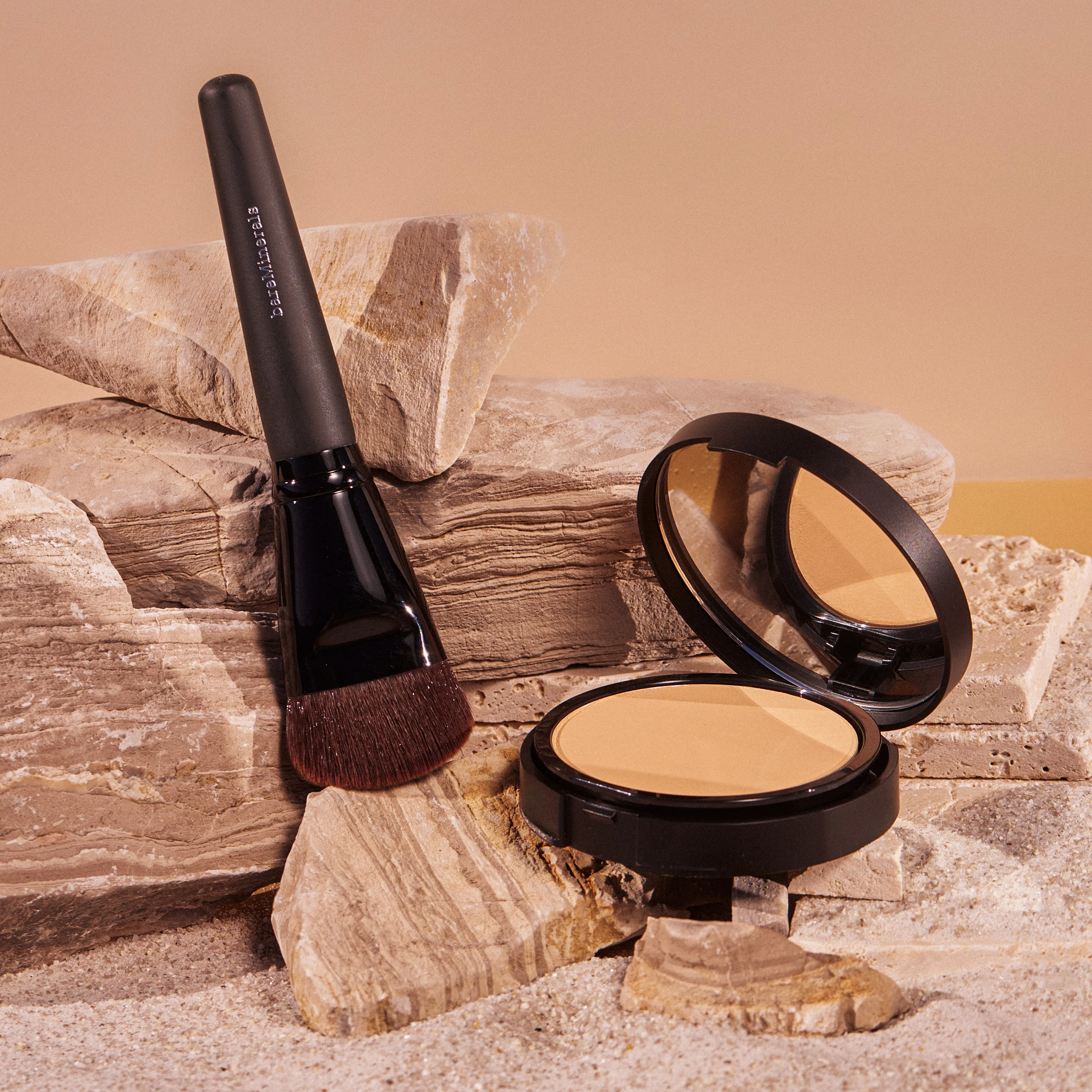 BAREPRO® 24HR Powder Foundation and Luxe Brush Bundle - Image 2